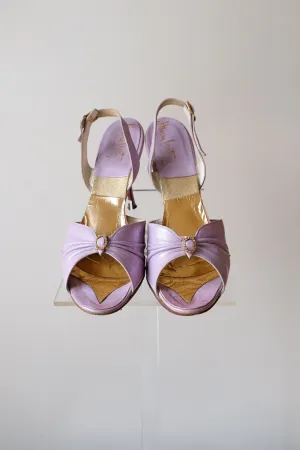 Glamorous 1950's Lavender Spring-o-lators by Henry Waters / Size 7